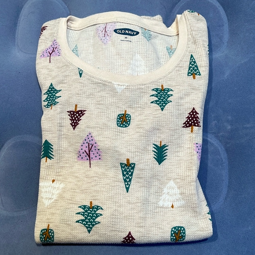 Old Navy pajama top size XS